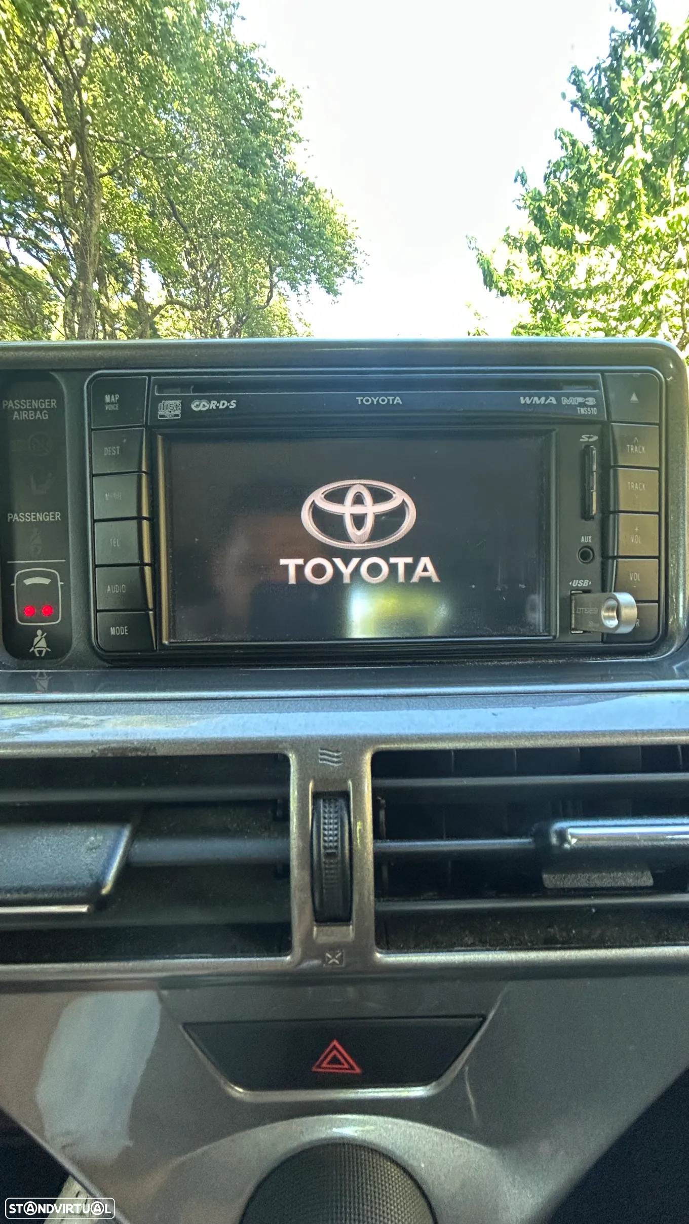 Toyota iQ 1.0 VVT-i 2 EP+NAVI+Bluetooth - 7