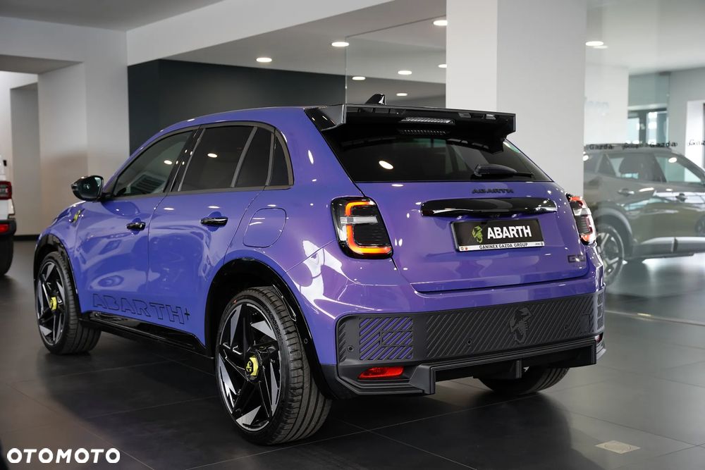 Abarth 600e 54kWh Scorpionissima - 3