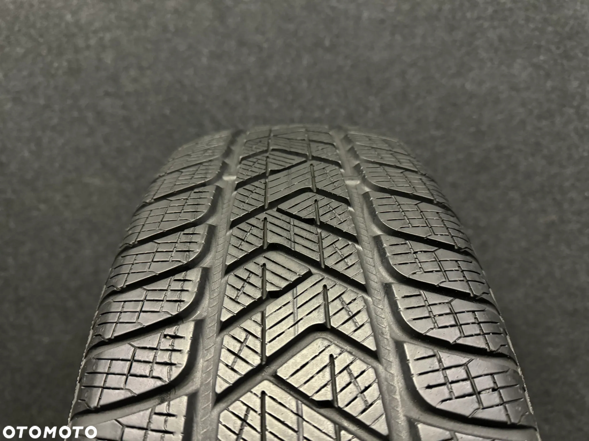 Pirelli Scorpion Winter 215/65/17 99H 1szt. - 2
