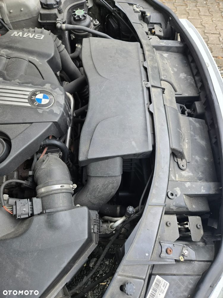 BMW X1 xDrive18d Sport Line - 14