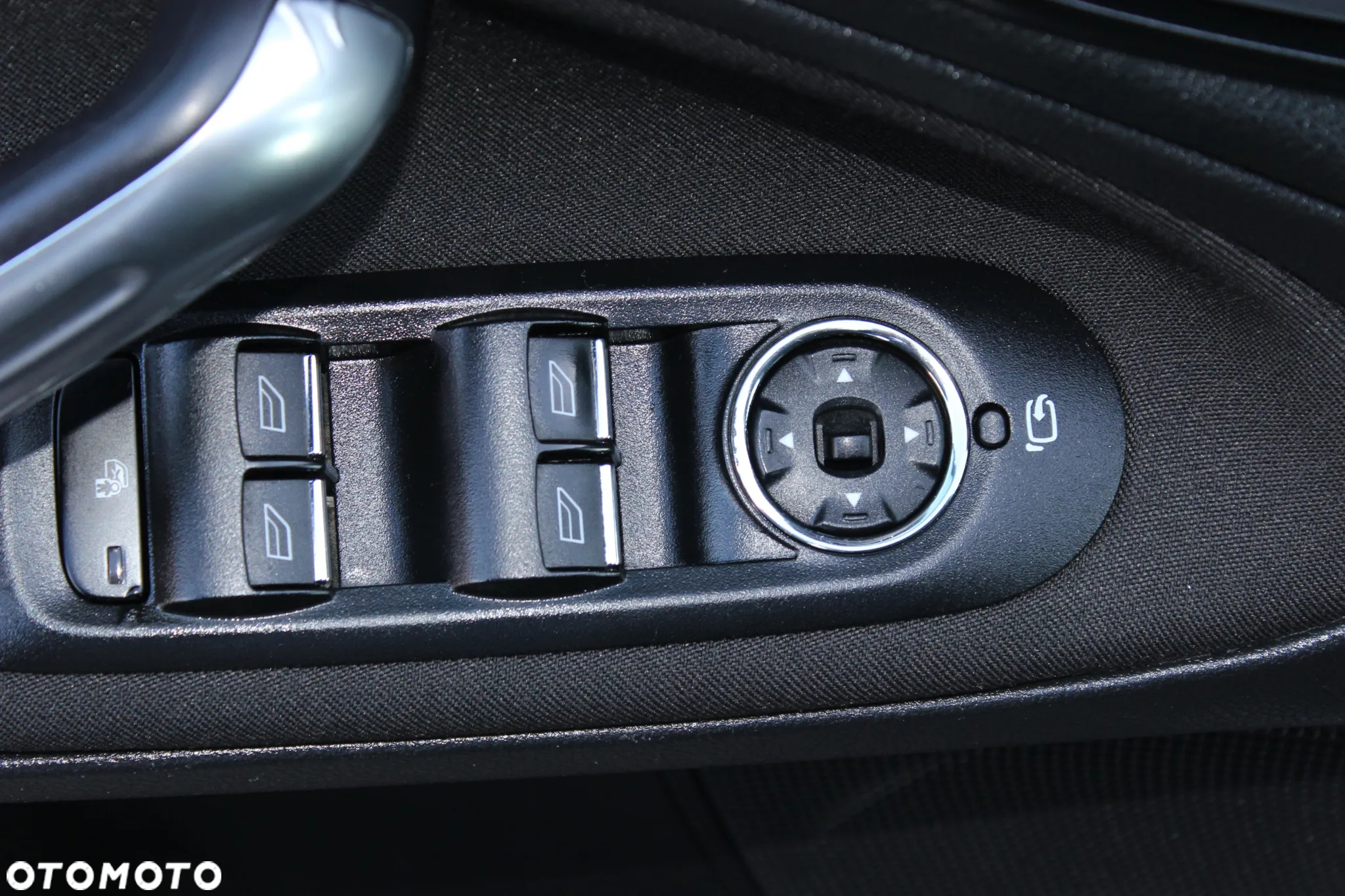 Ford S-Max 1.6 T Titanium - 22