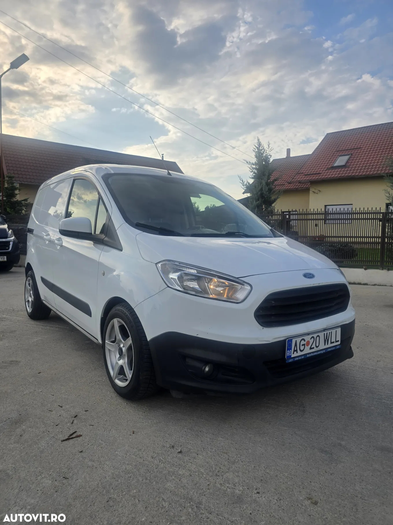 Ford Courier - 6
