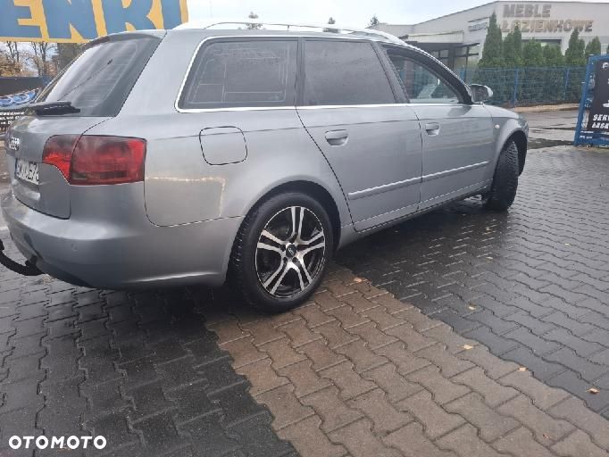 Audi A4 Avant 2.0 TDI - 4