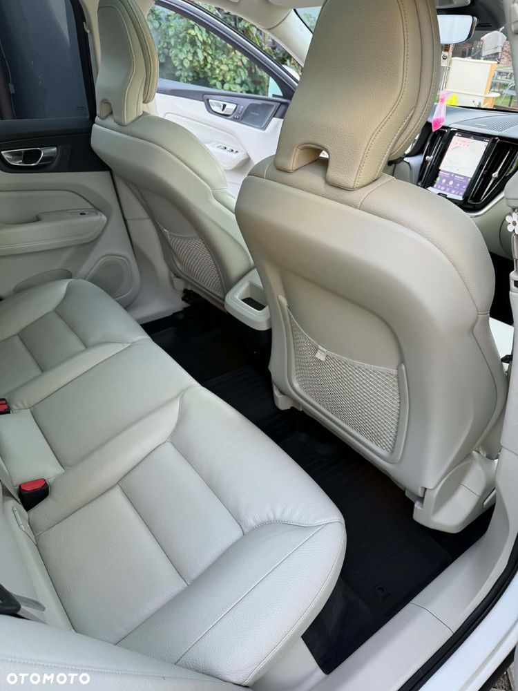 Volvo XC 60 - 3