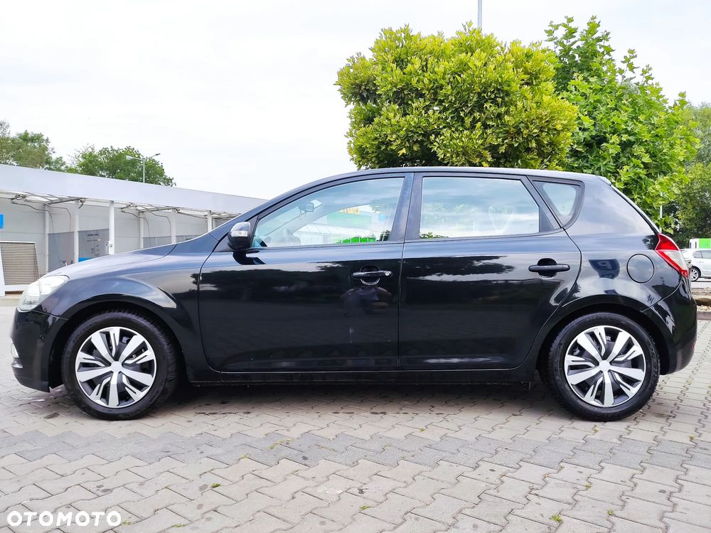Kia Ceed 1.6 Crdi Comfort + - 2