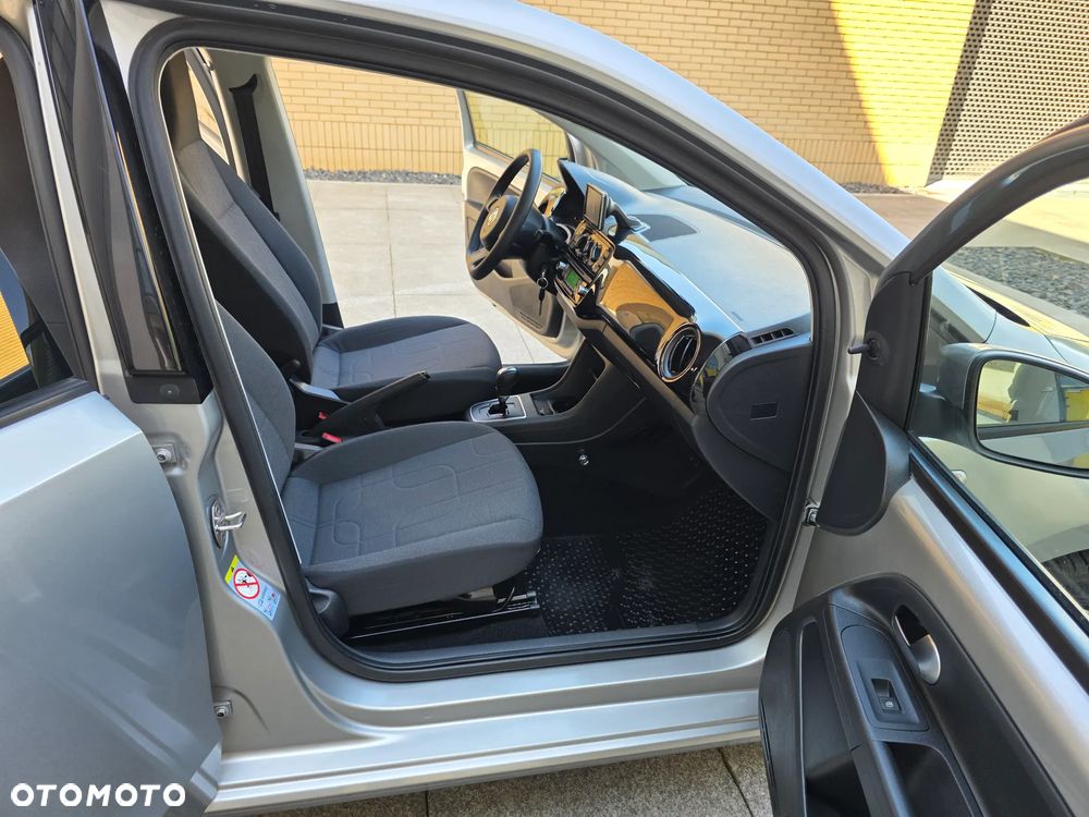 Volkswagen up! 1.0 move CityLine - 12
