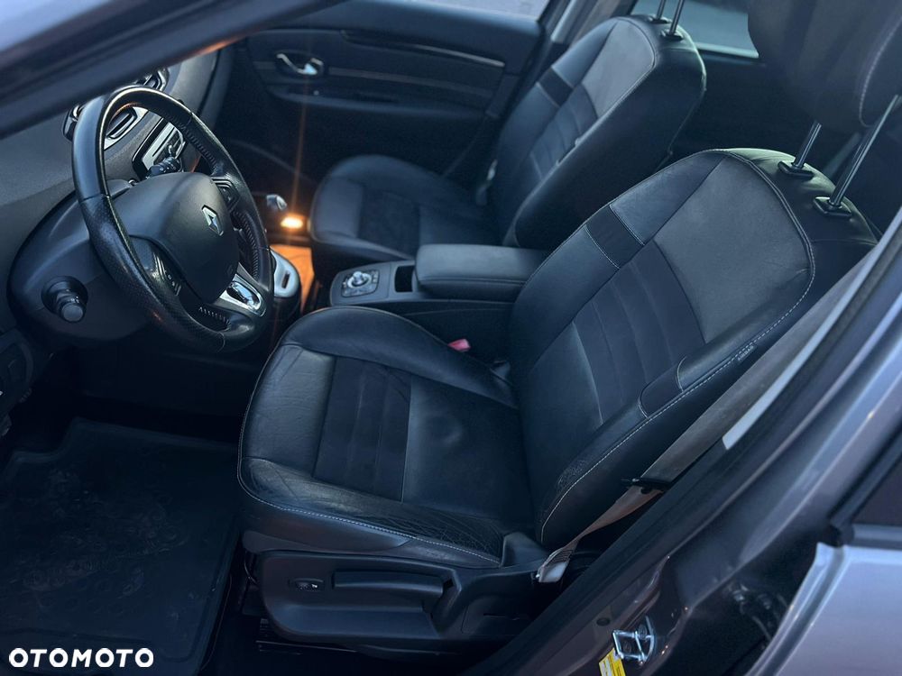 Renault Scenic dCi 160 Bose Edition - 10