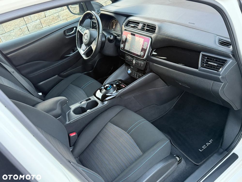 Nissan Leaf 40kWh Tekna - 4