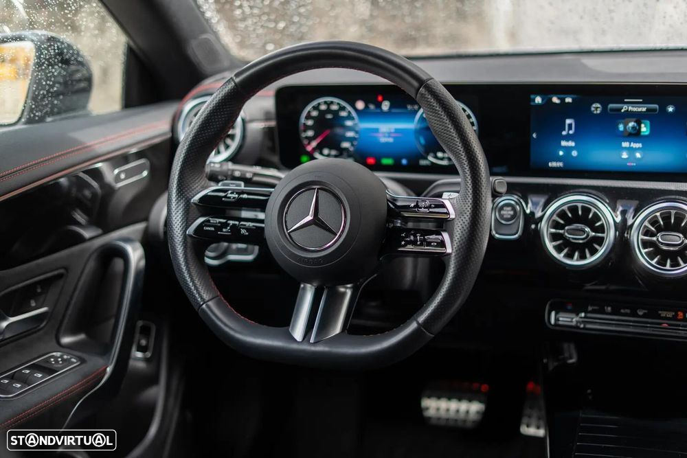 Mercedes-Benz CLA 250 e Shooting Brake AMG Line - 9