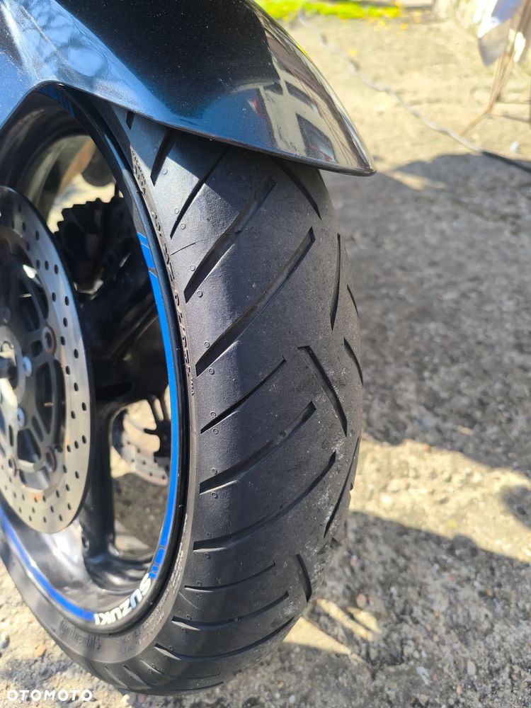 Suzuki SV - 4