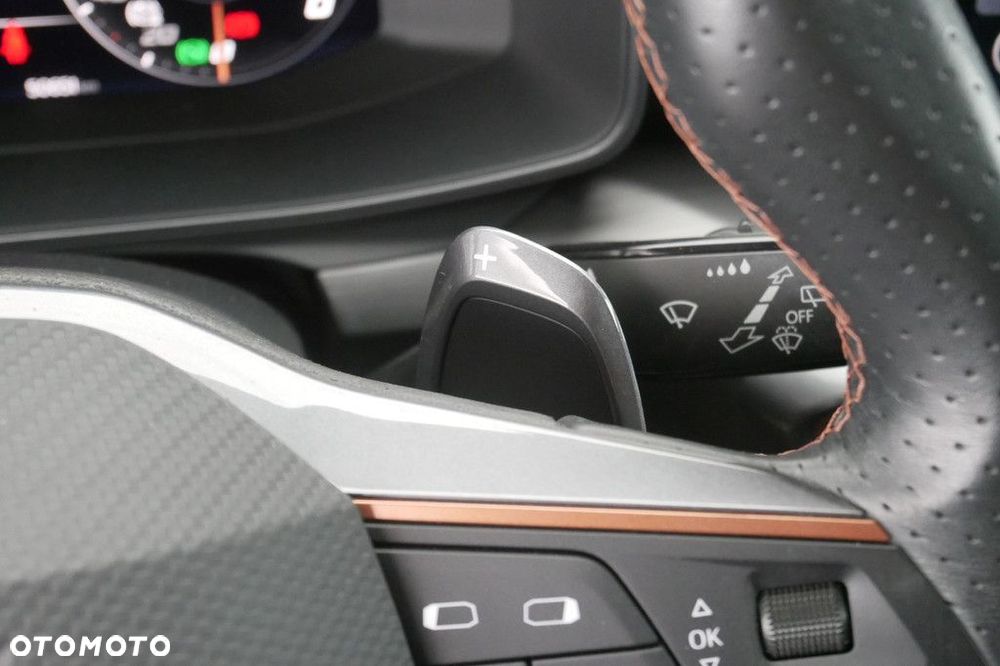 Cupra Formentor 1.5 TSI DSG - 25