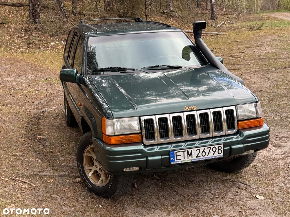 Jeep Grand Cherokee - 11