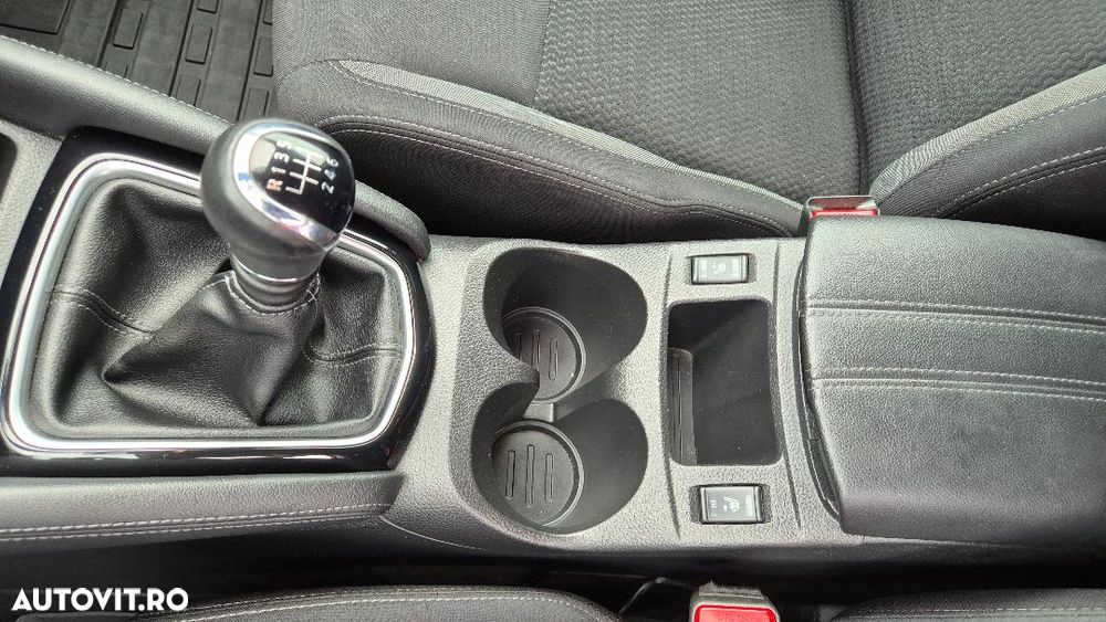 Nissan Qashqai 1.3 138CP 2WD Tekna - 19
