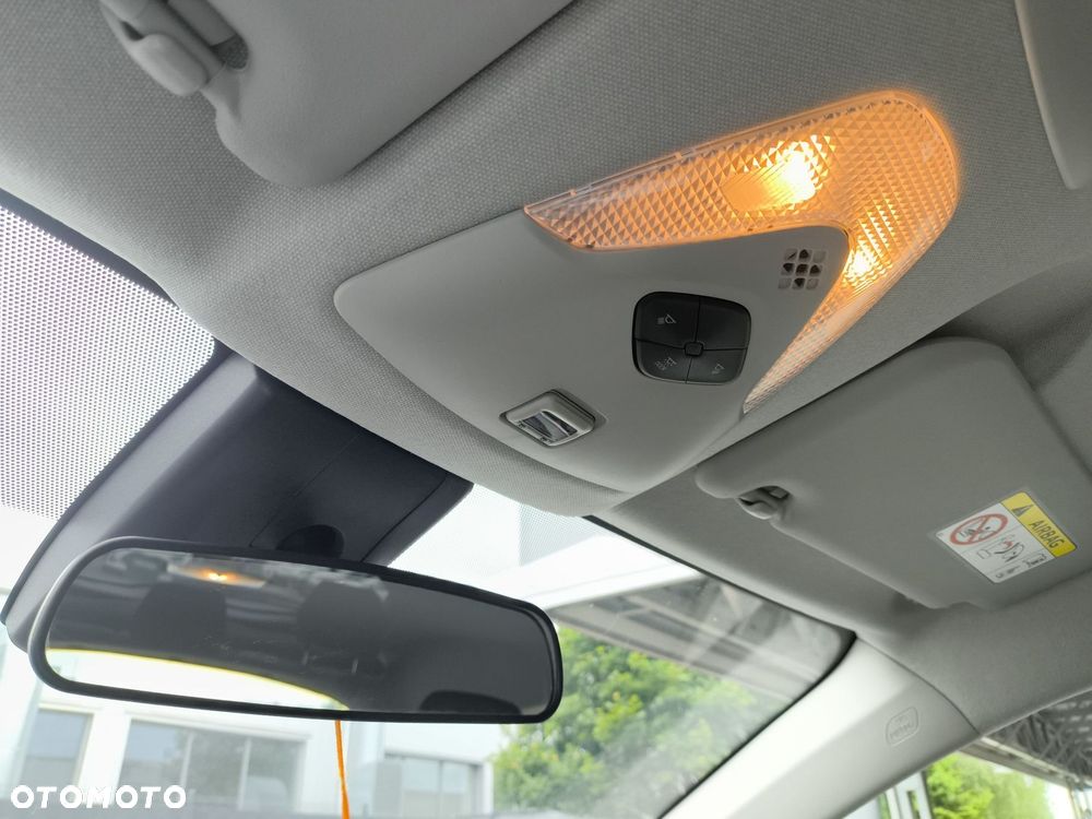 Toyota C-HR 1.8 Hybrid GPF Comfort - 28