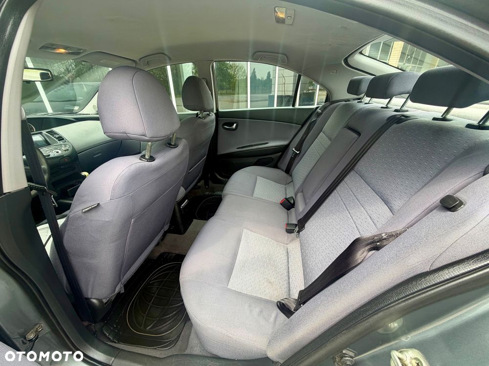Nissan Primera - 9