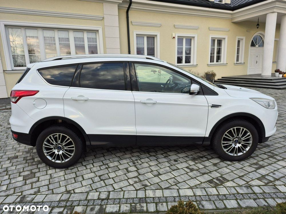 Ford Kuga - 4
