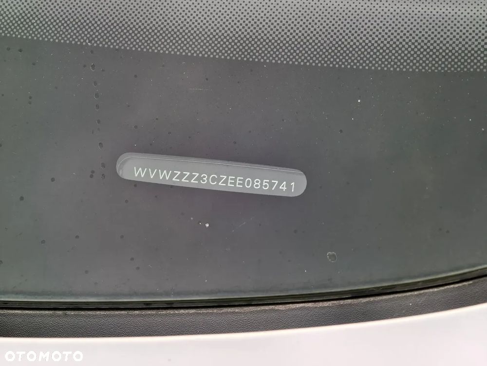 Volkswagen Passat 2.0 TDI Comfortline - 39