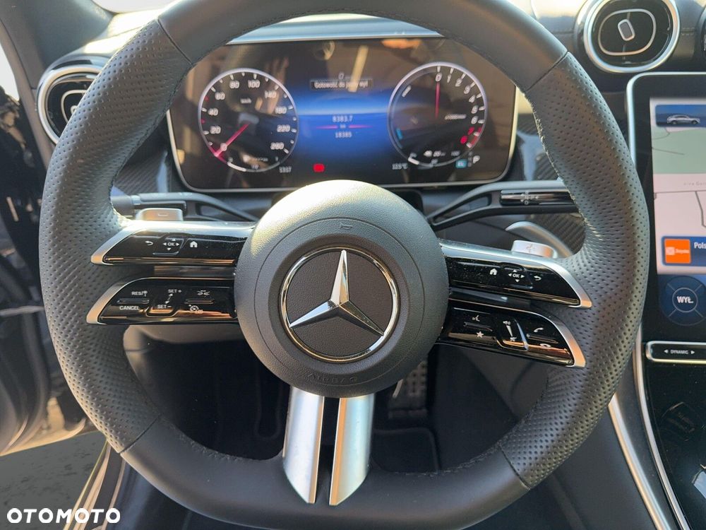 Mercedes-Benz GLC - 17