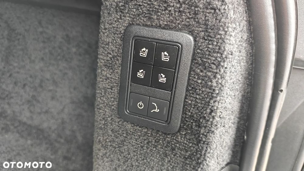 Land Rover Range Rover - 37
