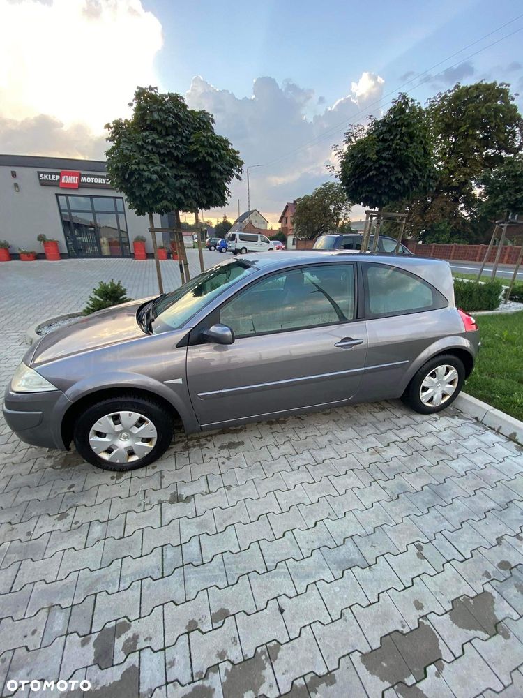 Renault Megane 1.6 16V Dynamique Euro5 - 2