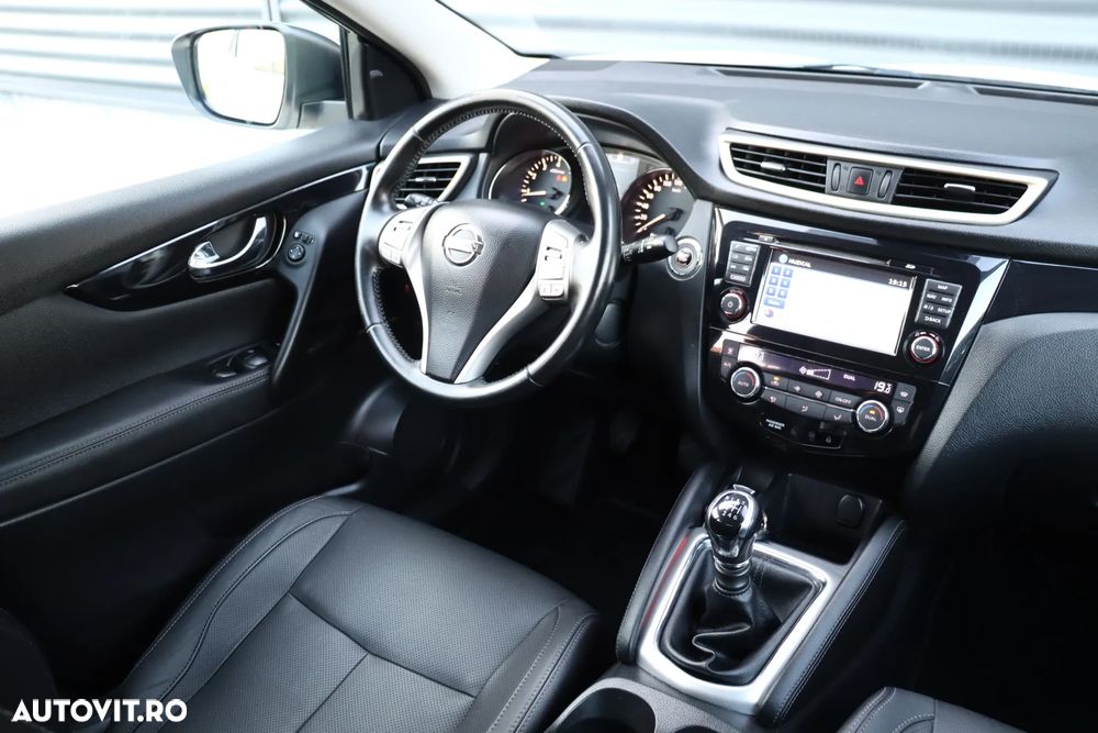 Nissan Qashqai 1.2 DIG-T Start/Stop Tekna - 14