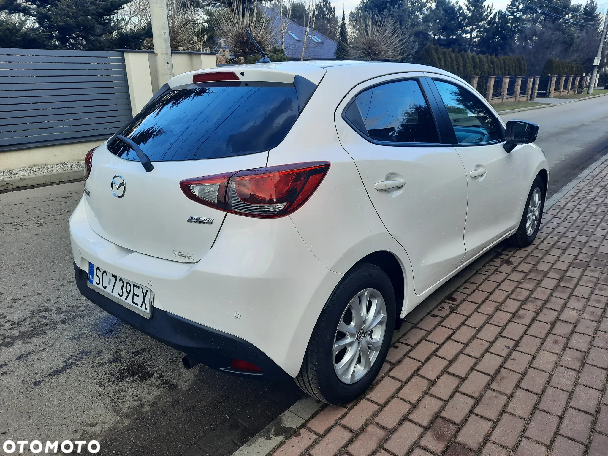 Mazda 2 SKYACTIV-G 90 Center-Line - 3