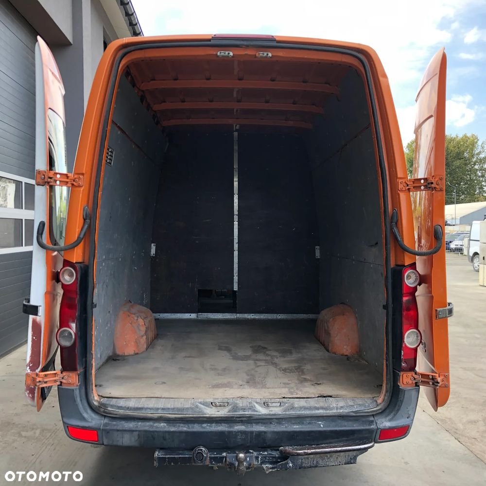 Volkswagen CRAFTER - 18