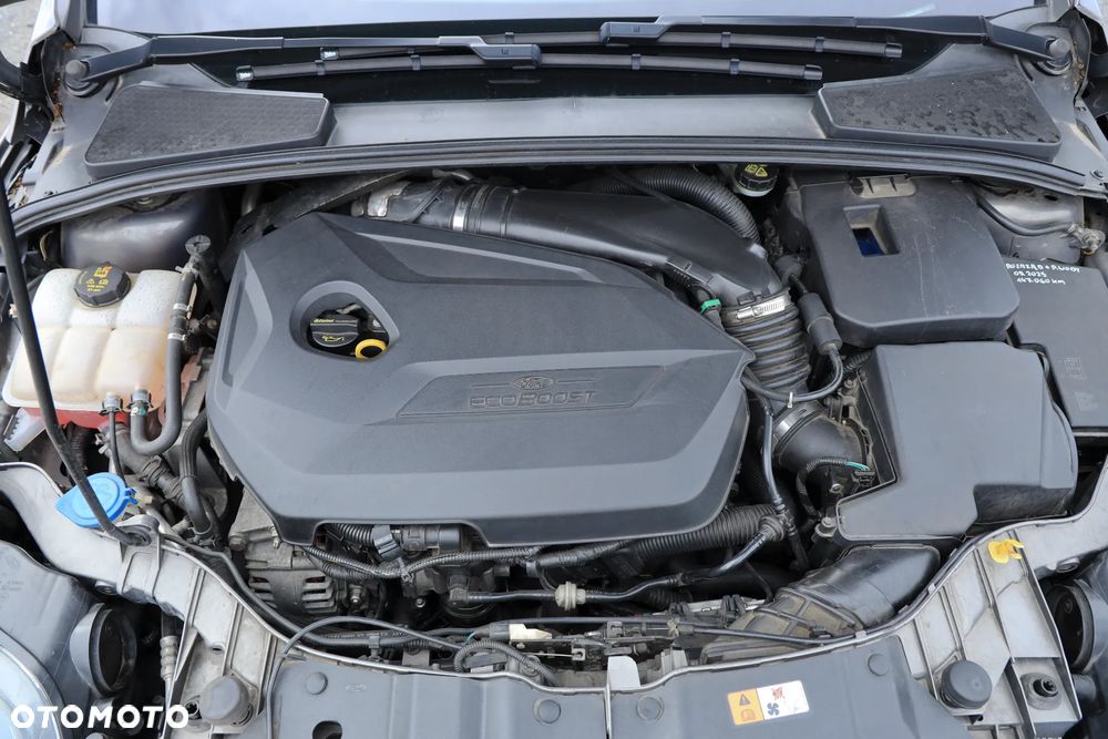 Ford Focus 1.6 EcoBoost Titanium - 11