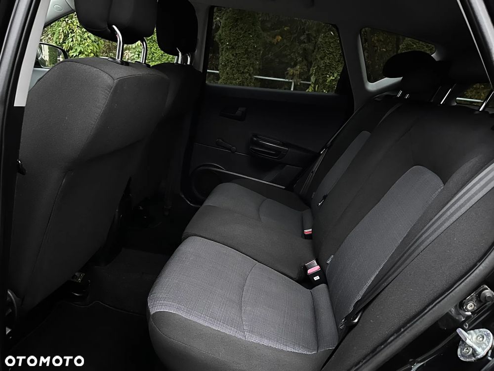 Kia Ceed Cee'd 1.4 L Euro2012 - 17
