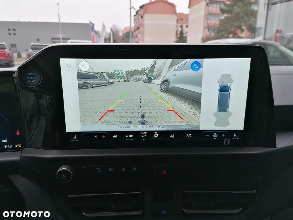 Ford CUSTOM VAN LIMITED - 21