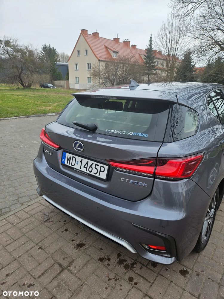 Lexus CT 200h Business Edition - 6