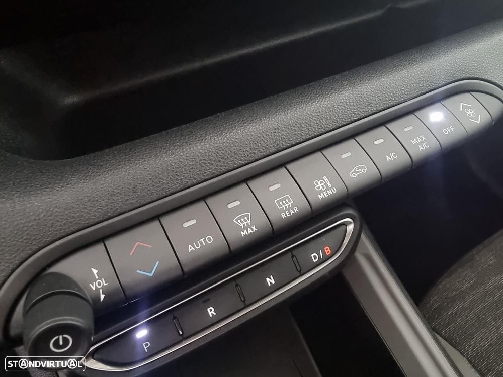 Jeep Avenger 54 kWh Longitude - 38