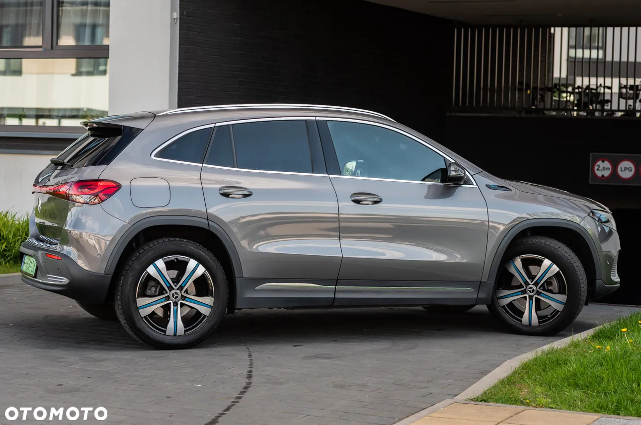 Mercedes-Benz EQA - 14