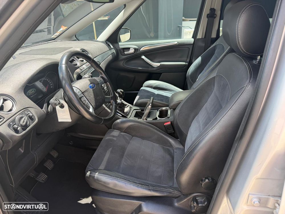 Ford S-Max 2.0 TDCi Titanium 7L 143g - 5
