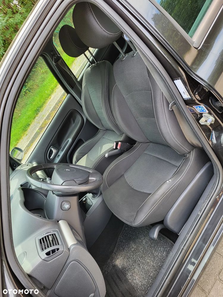 Renault Clio 1.2 16V Dynamique - 10