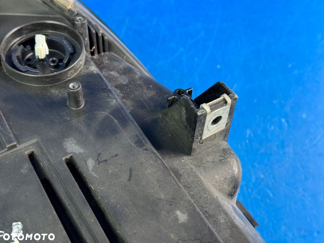LEWY BI XENON DYNAMIC BMW F06 F12 F13 EUROPA BDB - 9