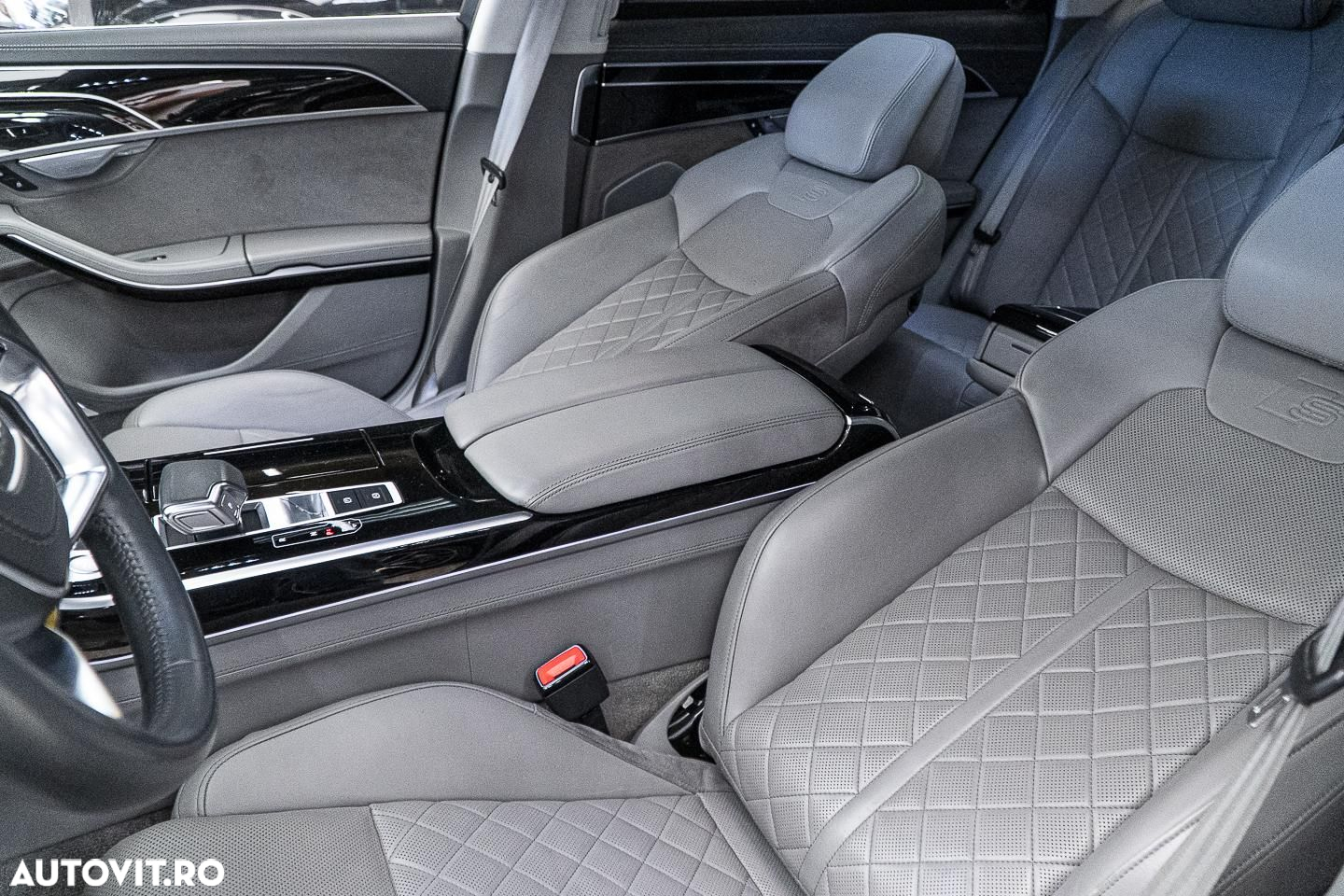 Audi A8 60 TFSI e quattro Tiptronic PHEV - 25