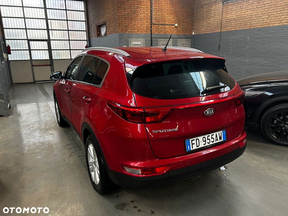 Kia Sportage 1.6 GDI 2WD ISG Spirit - 29