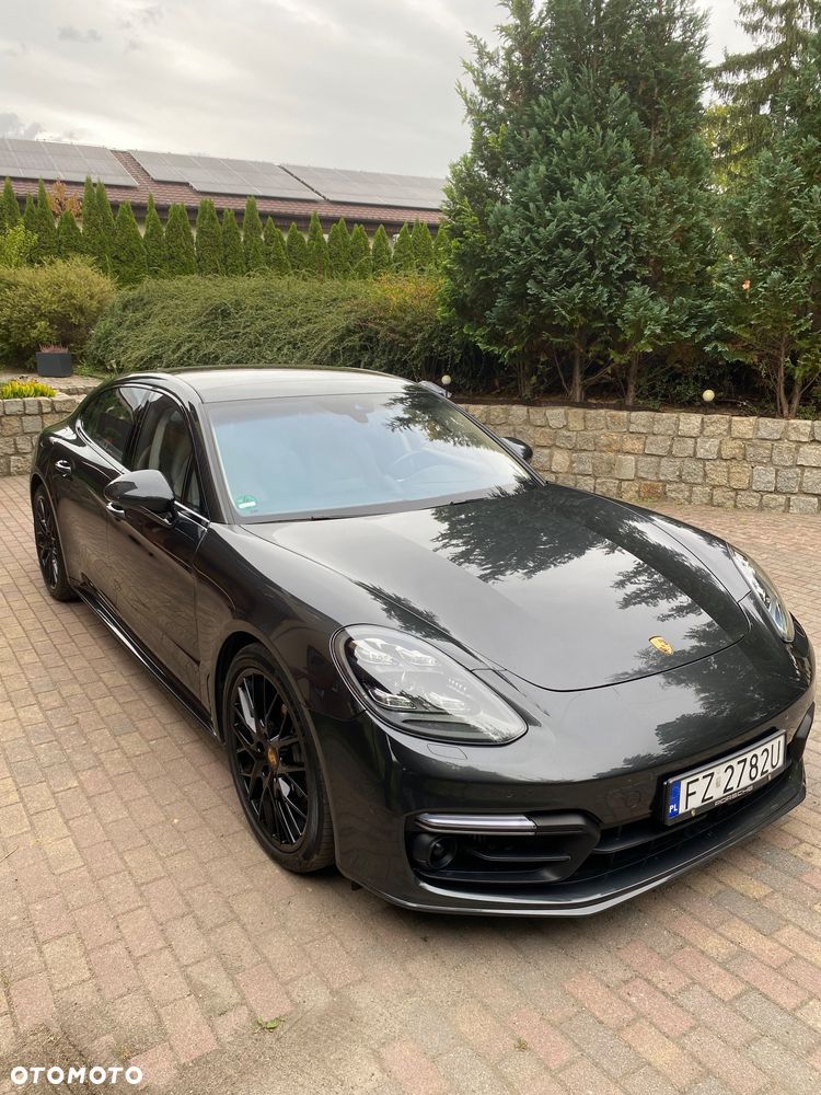 Porsche Panamera 4S Executive - 23
