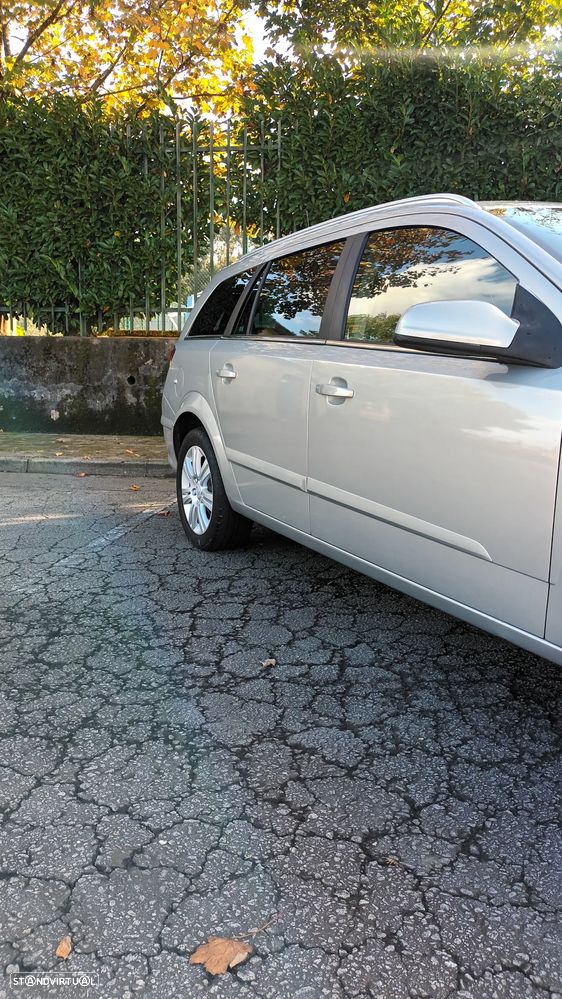 Opel Astra Caravan 1.7 CDTi Cosmo - 3