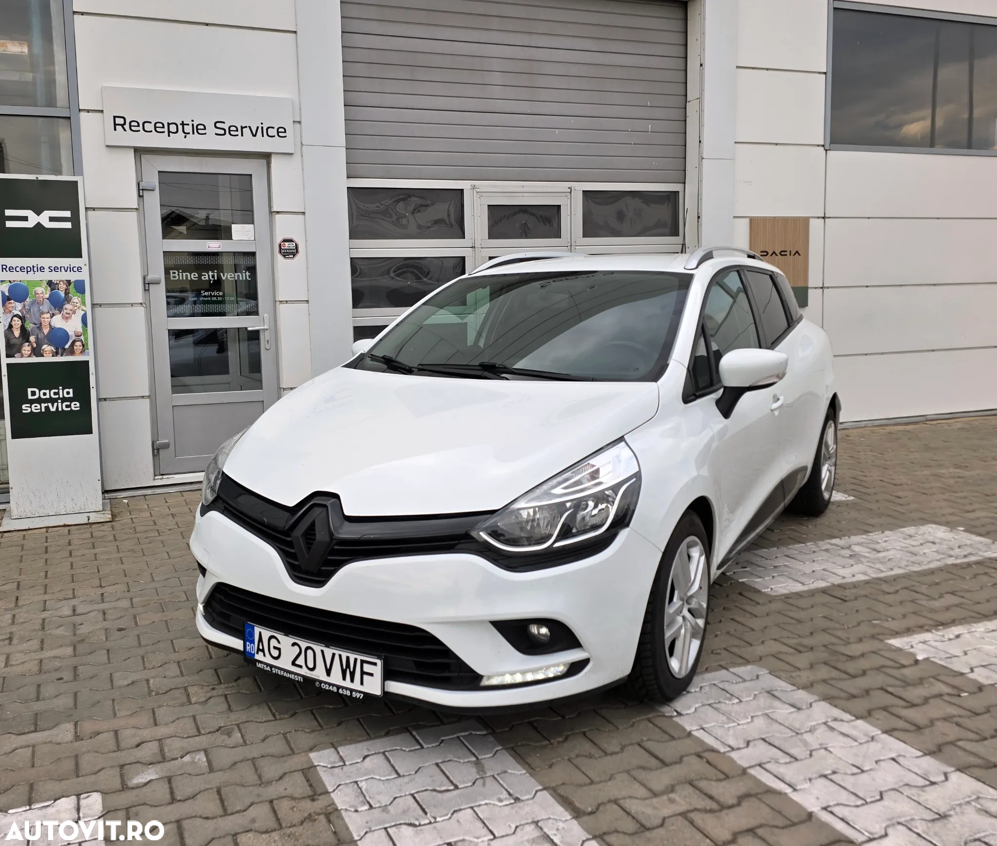 Renault Clio Estate Energy TCe Zen - 9