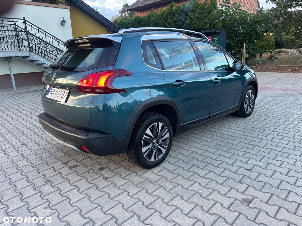 Peugeot 2008 1.6 BlueHDi Allure - 4