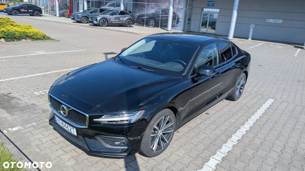 Volvo S60 T5 Momentum Pro - 4