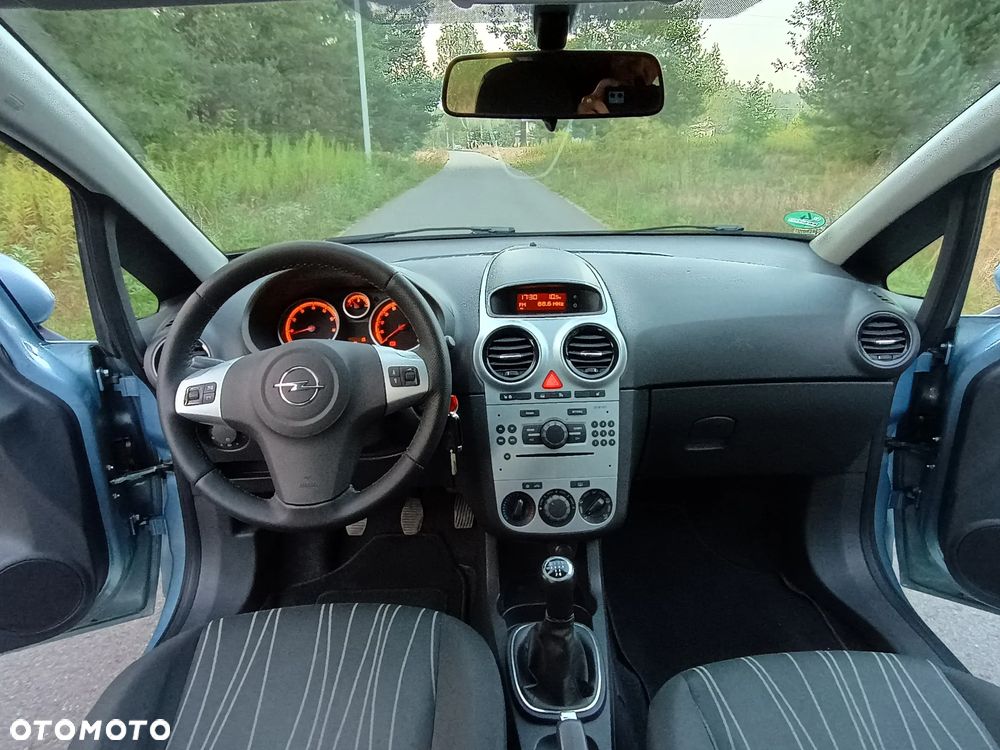 Opel Corsa - 10