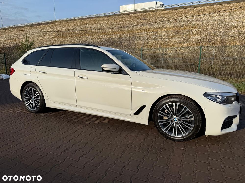 BMW Seria 5 530d Sport Line - 1