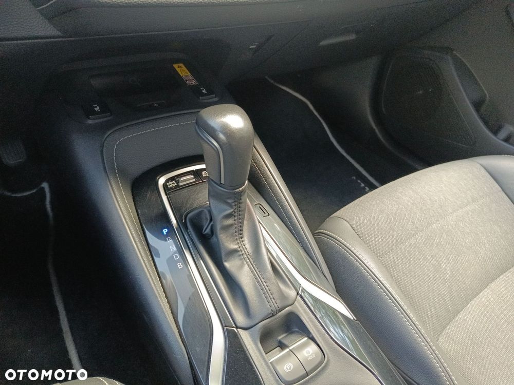 Toyota Corolla 1.8 Hybrid Style - 21