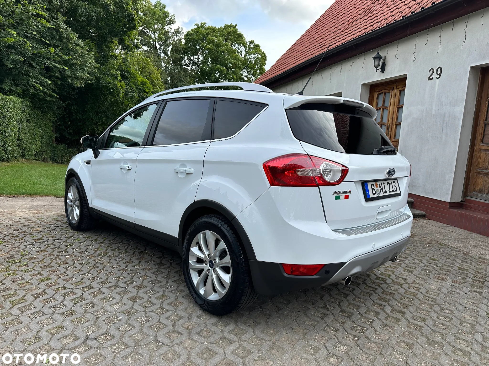 Ford Kuga 2.0 TDCi 4WD Titanium - 3