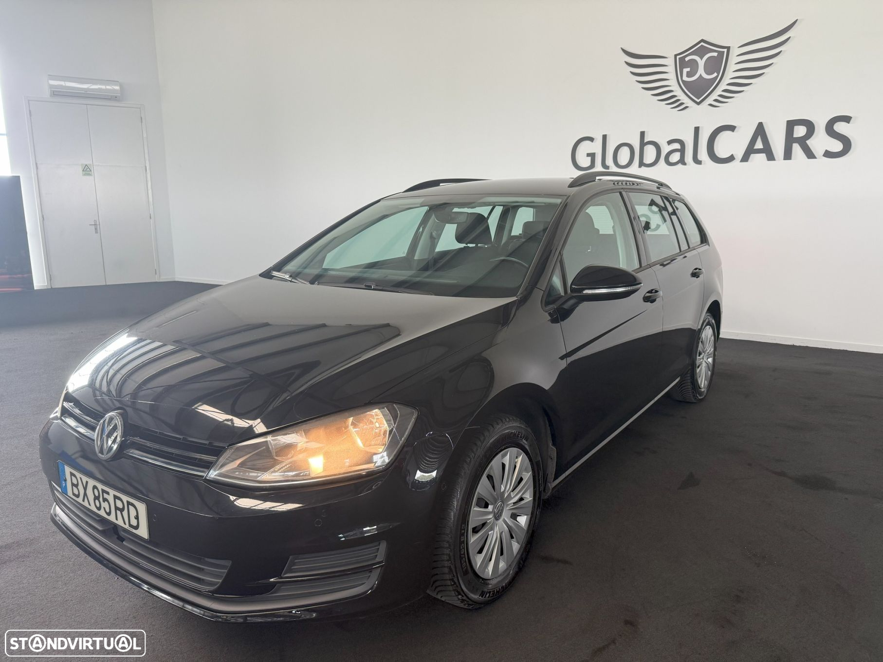 VW Golf Variant 1.6 TDi Confortline - 4