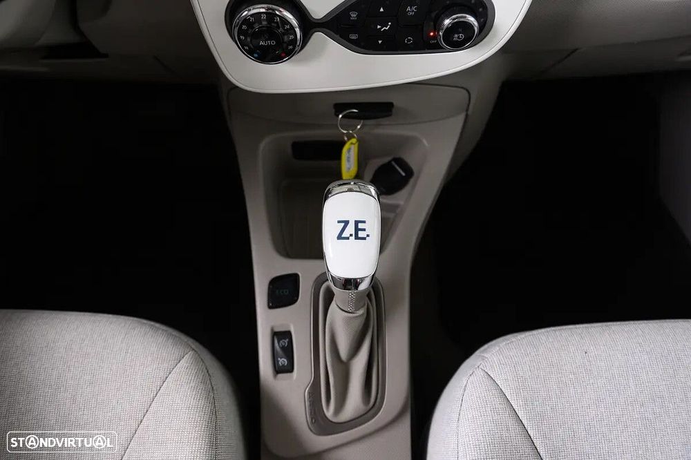 Renault Zoe (c/ Bateria) 41 kwh Intens - 40