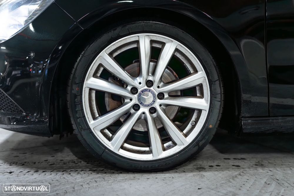 Mercedes-Benz CLA 200 d Shooting Brake Urban - 29